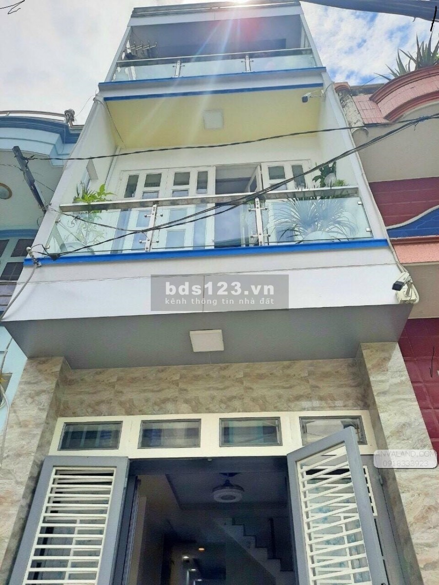 Bán gấp nhà đường phân lô HXH4M TK Trần Hưng Đạo, Võ Văn Kiệt, Quận 1 vào 10 bước 36m2, 3PN, Chỉ 5 tỷ 5