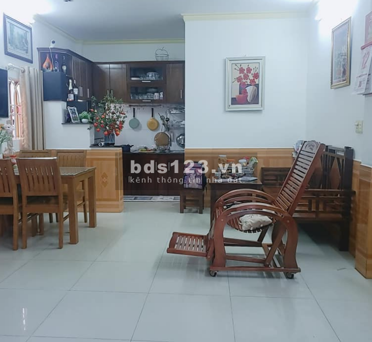 Bán nhà 2 tầng HXH Nguyễn Văn Lượng, P.17, GV 32m2, giá 3.1 tỷ TL