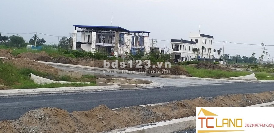 Khu Tây bùng nổ với sự xuất hiện của dự án "khủng