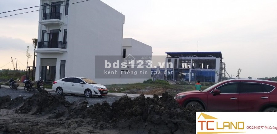 Khu Tây bùng nổ với sự xuất hiện của dự án "khủng