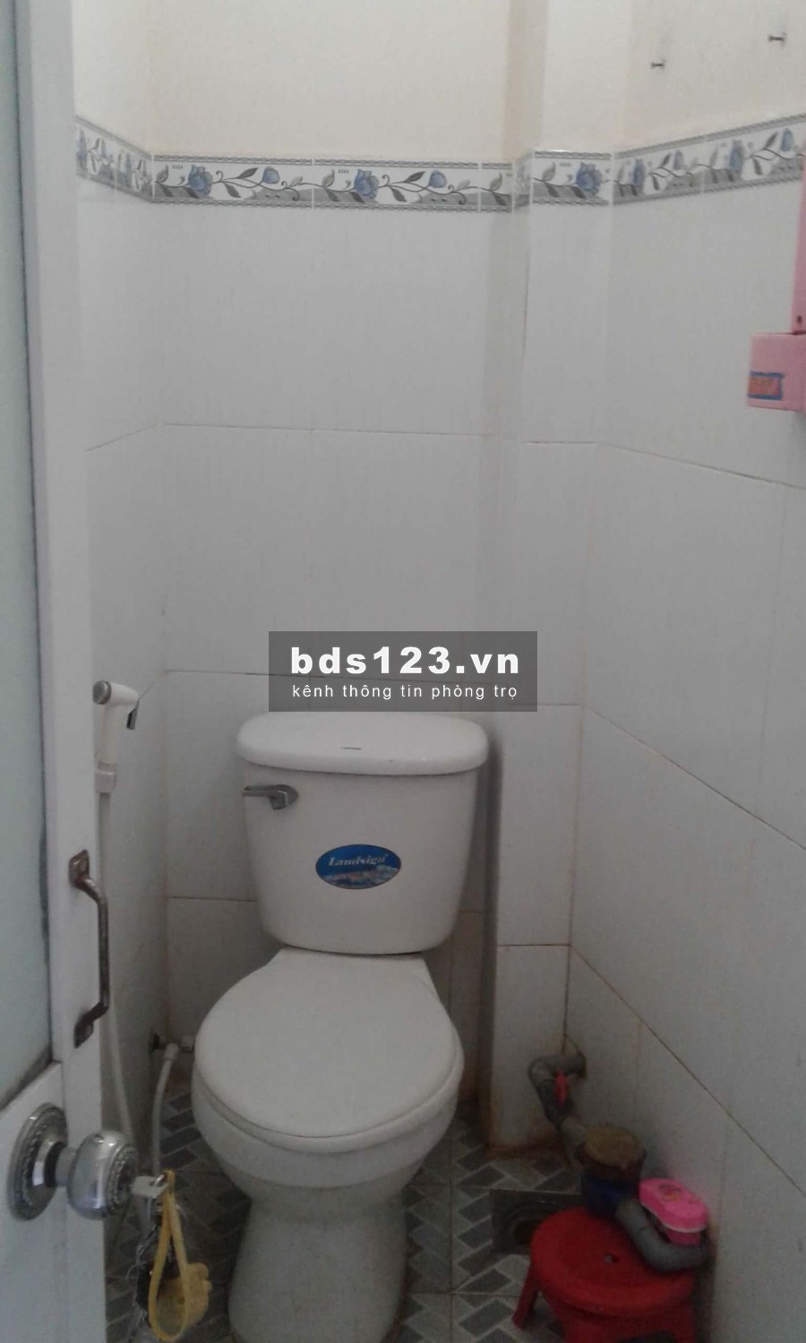 Cho thuê Phòng trọ có gác, máy lạnh, ban công, tầng trệt