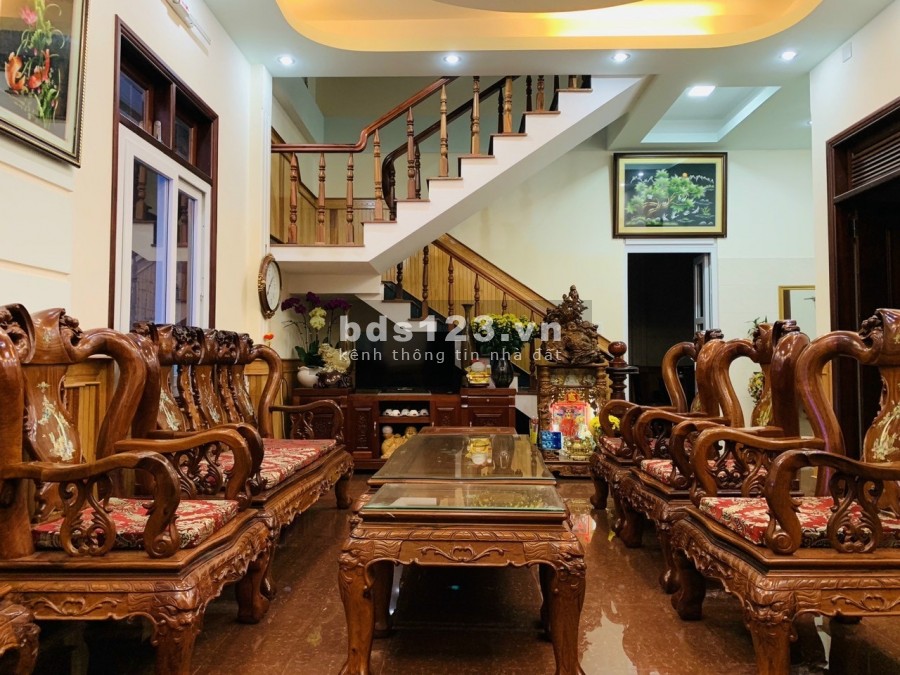 Bán 2 Căn Biệt Thự Đường Hồ Xuân Hương,Thành Phố Đà Lạt