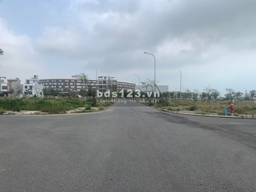 BÁN LÔ ĐẤT FPT CITY ĐÀ NẴNG HƯỚNG TÂY BẮC 110,5M2