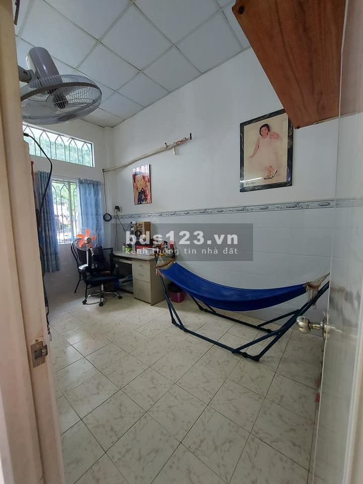 Bán nhà HXT Tân Bình, 63m2 sổ hồng chính chủ, Covid cần bán gấp giá rẻ