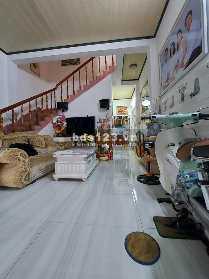 Bán nhà HXT Tân Bình, 63m2 sổ hồng chính chủ, Covid cần bán gấp giá rẻ