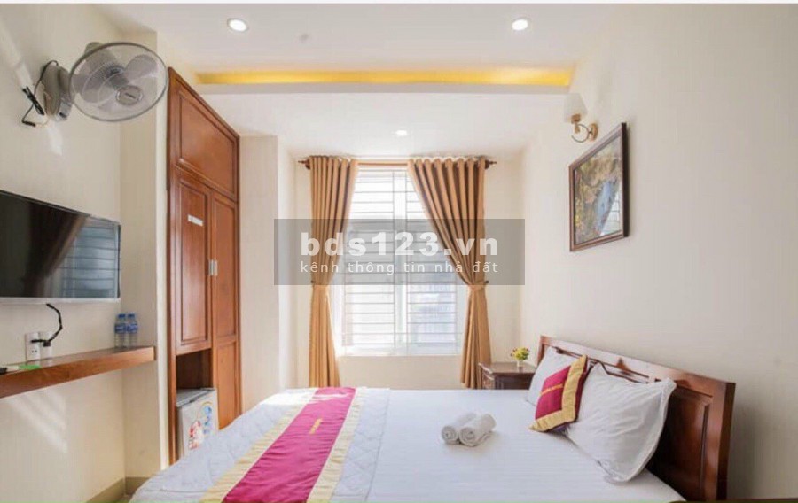 Bán khách sạn Khu Du Lịch Bãi Sau Thuỳ Vân Liên hệ: 0903458852
