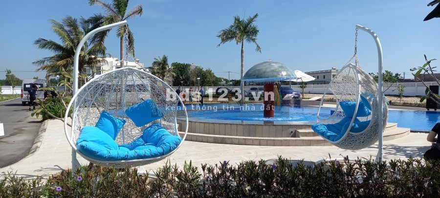 Bán biệt thự biển Hồ Tràm khu compound Princess villa , căn góc 2MT SHR ,LH 0902.93.1223