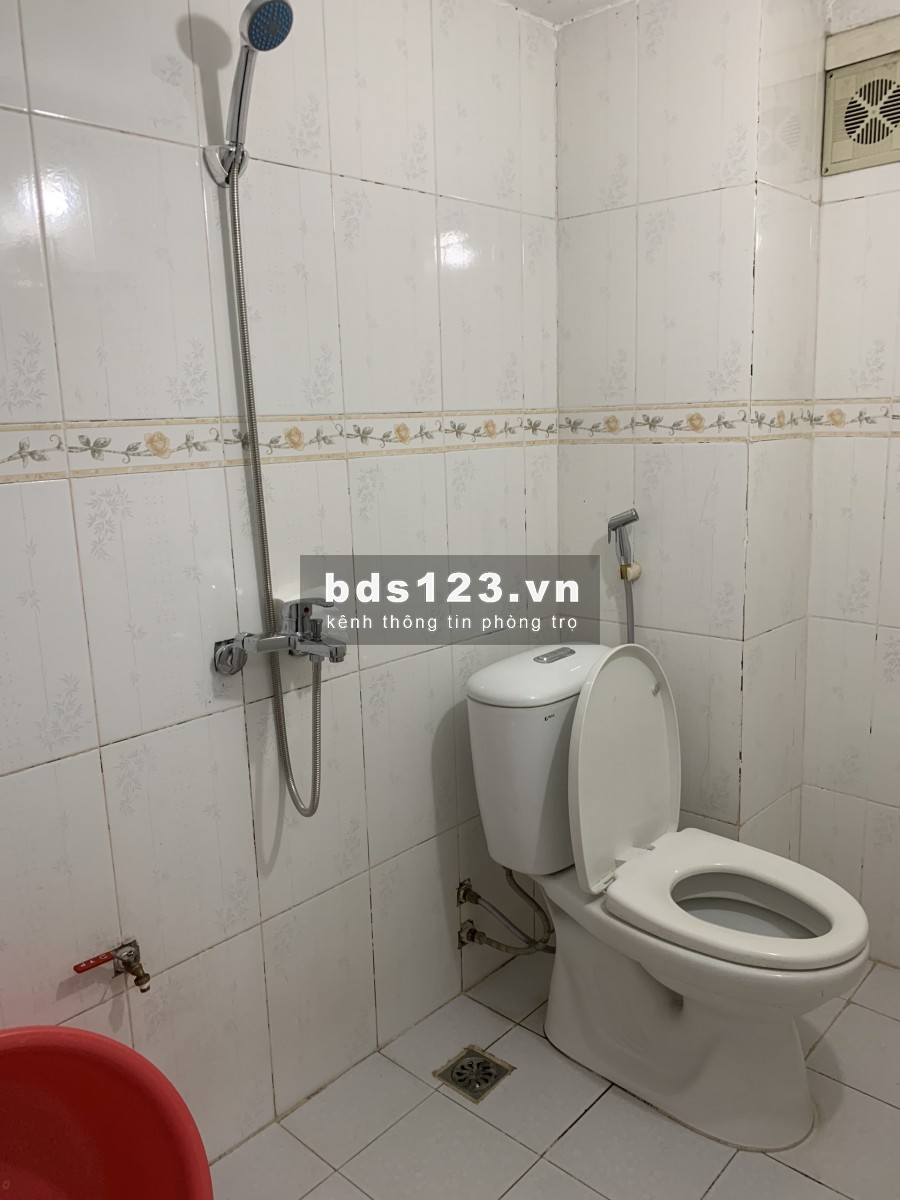 Cho thuê trọ giường tầng 720 Đê La Thành 1.5 triệu full đồ. Lh 0377983070