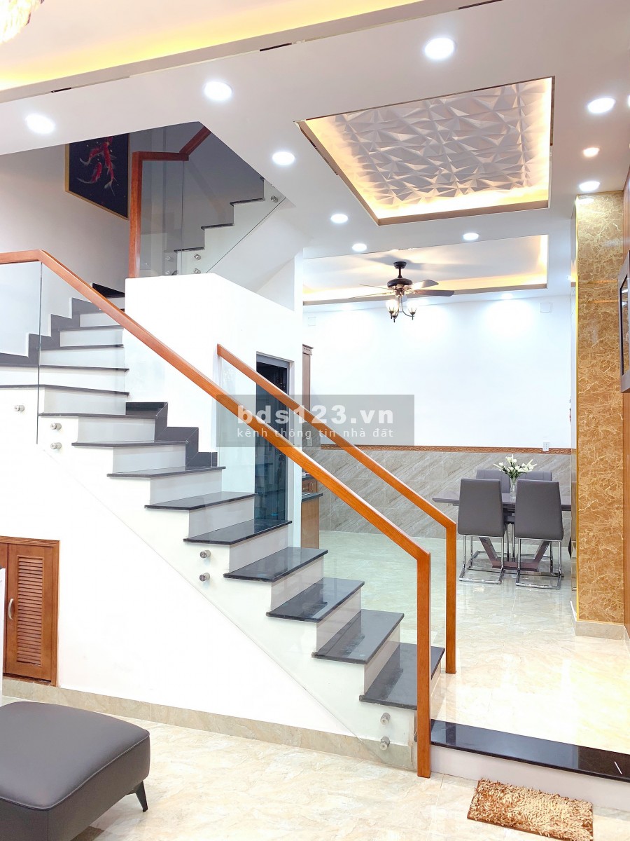 Bán nhà MT hẻm 30 đường Lâm Văn Bền, Phường Tân Kiểng, Quận 7
