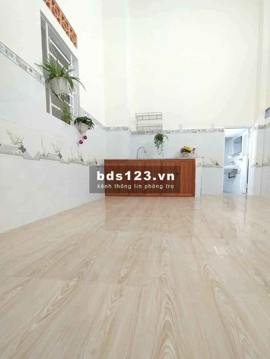 PHÒNG MỚI XÂY 30M2 CÓ MÁY LẠNH - GẦN TRƯỜNG ĐH NGUYỄN TẤT THÀNH Q12
