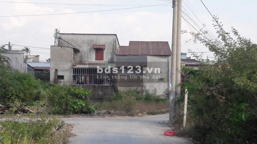 Bán gấp lô đất ở gần giáo sư thuận hoà
