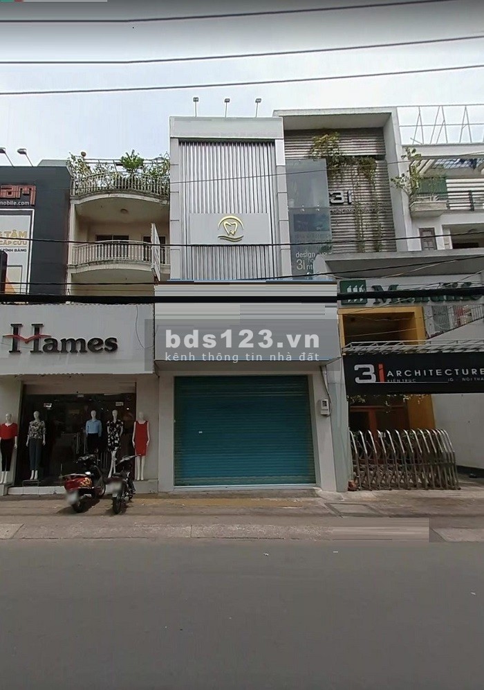 Nguyễn Văn Cừ . dt: 4 x 18 - vị trí đắc địa kd