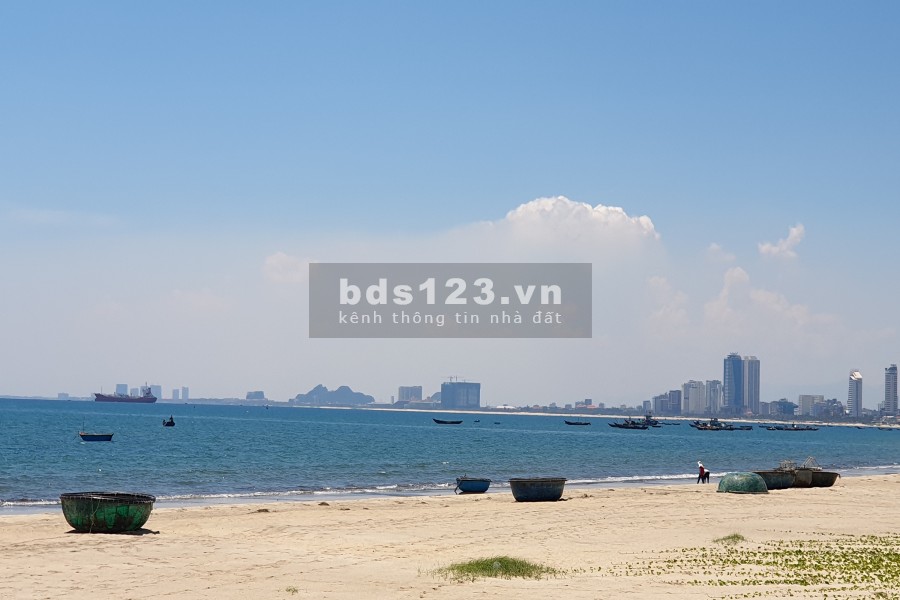 Đất đẹp 2 mặt tiền biển Mỹ khê quận Sơn Trà, Đà Nẵng. Giá giảm sốc.
