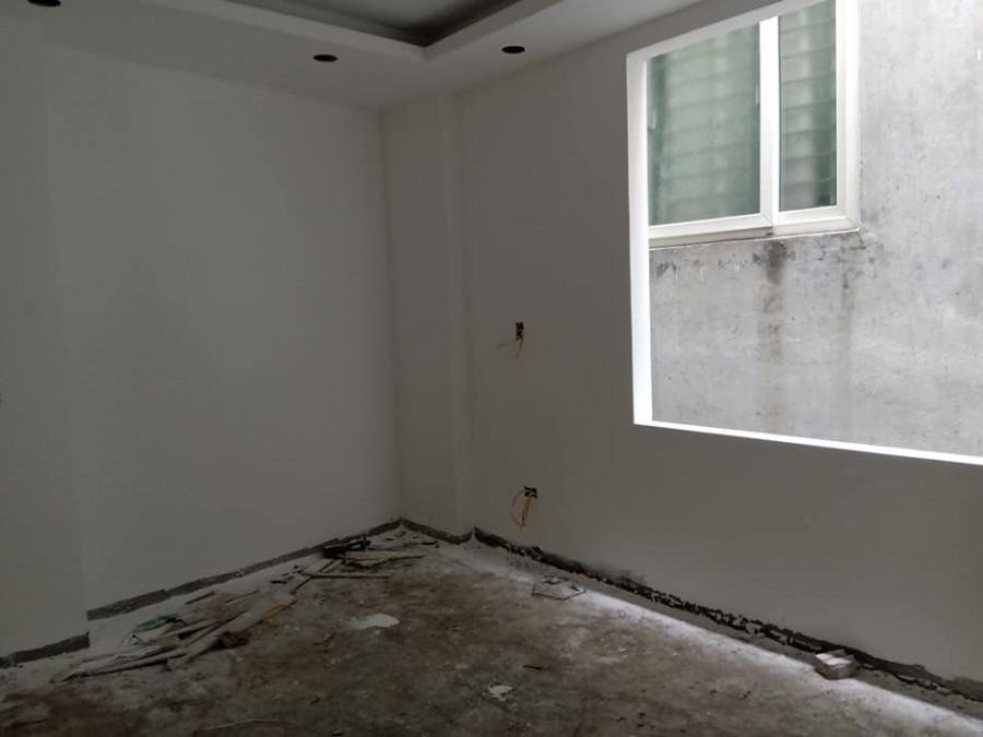 Bán nhà 4 tầng, Nguyễn Lương Bằng, Đống Đa, Diện Tích lớn, Mặt Tiền khủng. Gía chỉ 4,2 tỷ.