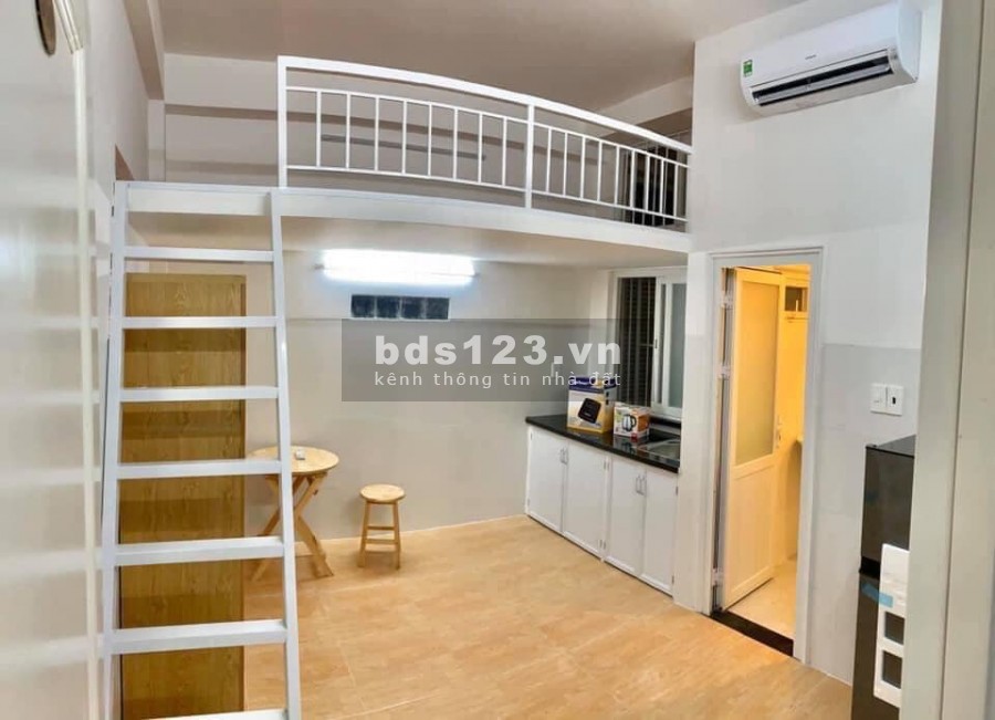 Tìm bạn nữ ở ghép trong nhà. Phòng có toilet riêng. Có thể nấu ăn. Có điều hòa, nước nóng lạnh