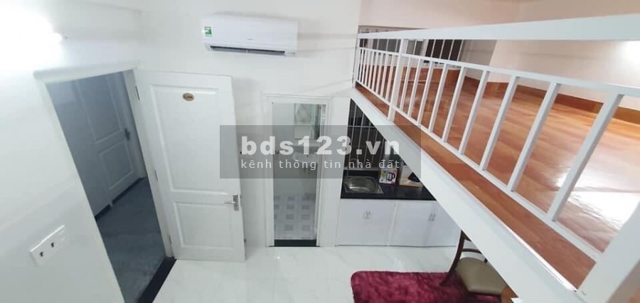 Tìm bạn nữ ở ghép trong nhà. Phòng có toilet riêng. Có thể nấu ăn. Có điều hòa, nước nóng lạnh