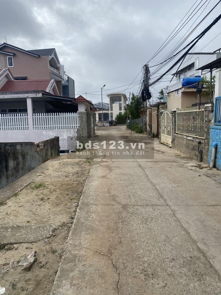 Bán Lô Đất Đẹp Đồi Thông Tin phường 8. (GIÁ TỐT)