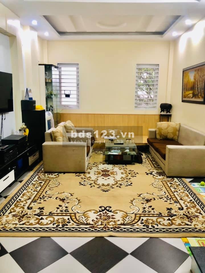 Bán nhà Nguyễn Lân Thanh Xuân 60 m26 tầng phân lô ô tô tránh g iá 8.6 tỷ