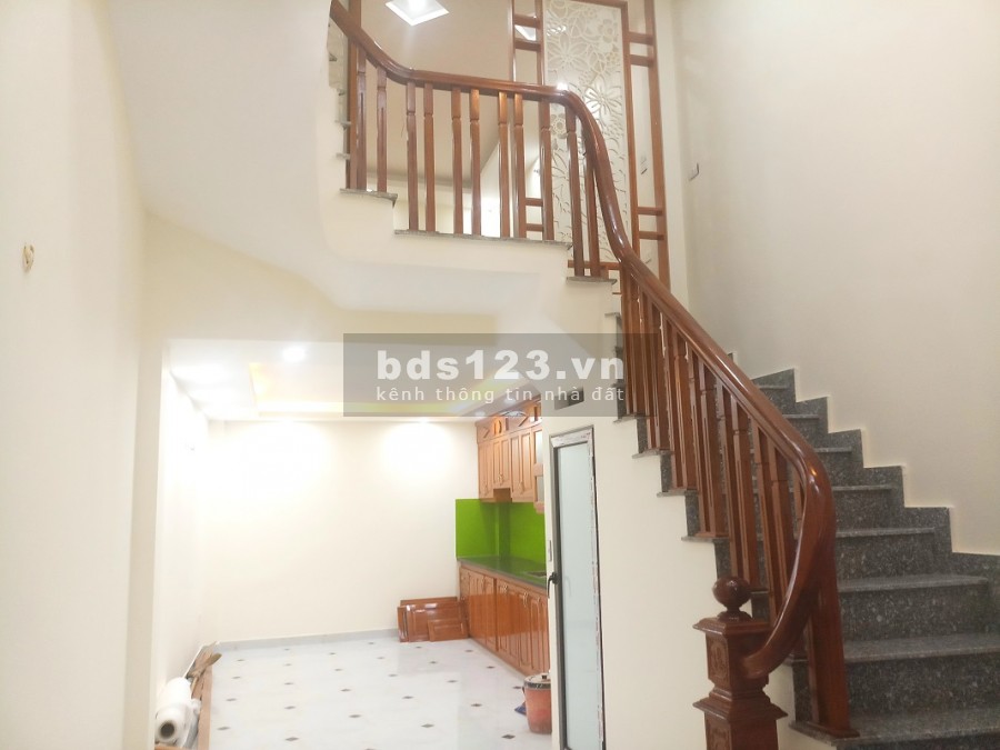 Tuyệt tác Tam Hiệp 45m 5 tầng ngõ nông thoáng sáng 3 tỷ. LH: 0869604886 Minh Tuấn