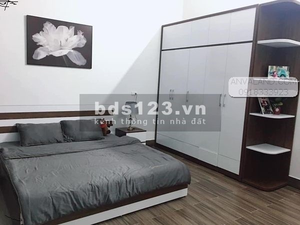 Bán gấp nhà hẻm thông, Đỗ Quang Đẩu, phường Phạm Ngũ Lão, Quận 1, vào 30m2, 4PN, chỉ 4 tỷ 9