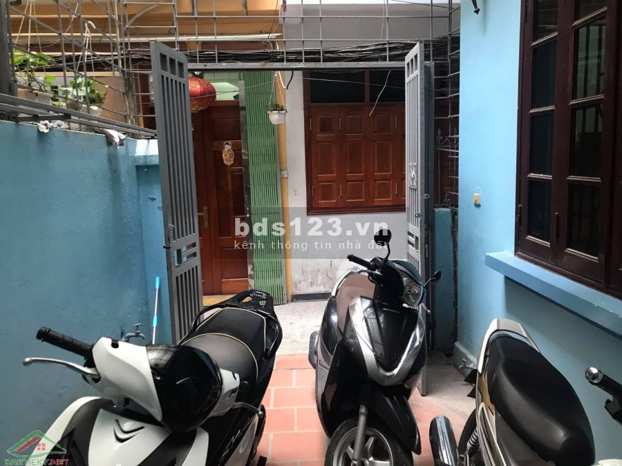 Bán nhà 60 m2, 3 tầng, mặt tiền 5.5 m, phố Thụy Khuê, giá chỉ nhỉnh 4 tỷ, đáng mua.