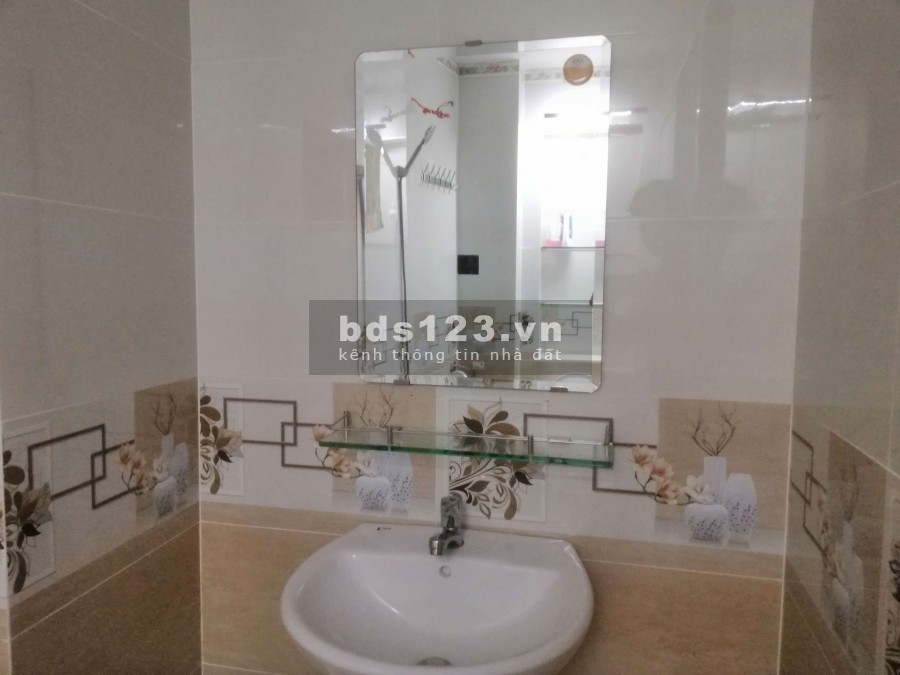 Nhà mới đẹp ở ngay, Quận 10, 26 m2, 4 tầng chỉ có 3 tỷ 7
