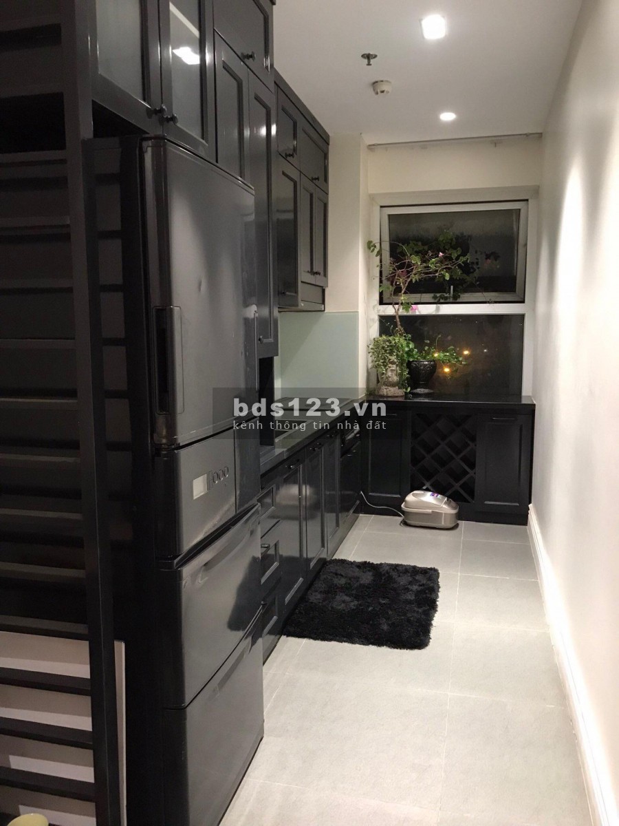 Bán căn hộ FLC full nội thất LH: 0365.821.228