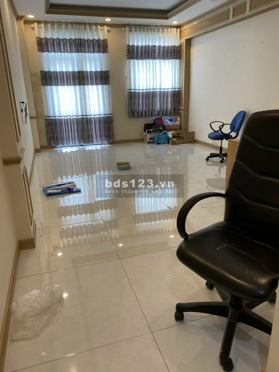 Nhà MT Nguyễn Bỉnh Khiêm 4.5x25 Trệt 3Lầu 6P 5WC Giá 34Tr/th