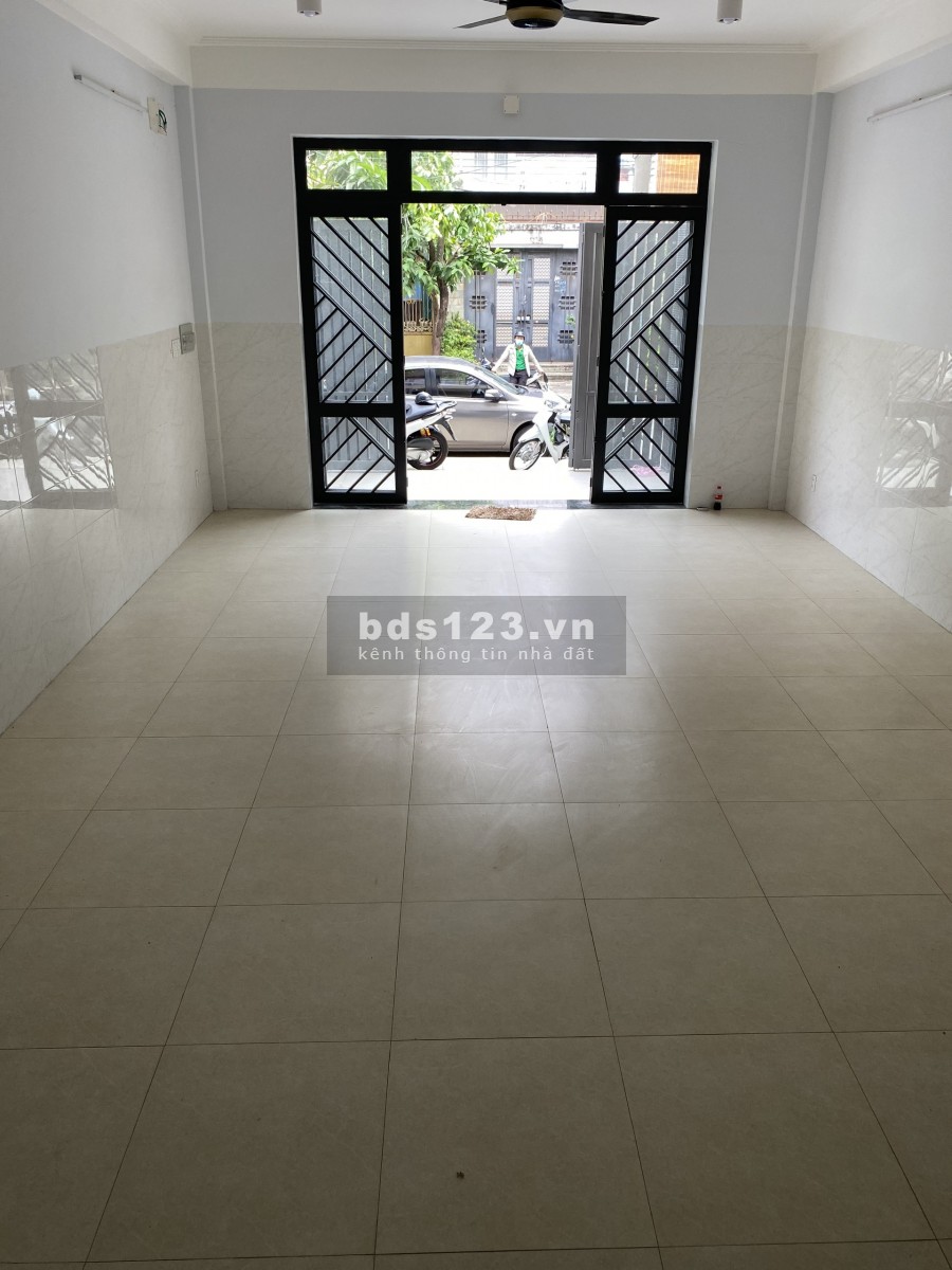 Nhà Vip Bình Lợi 5x20 Trệt 3Lầu-ST Full ML Giá 24Tr/th