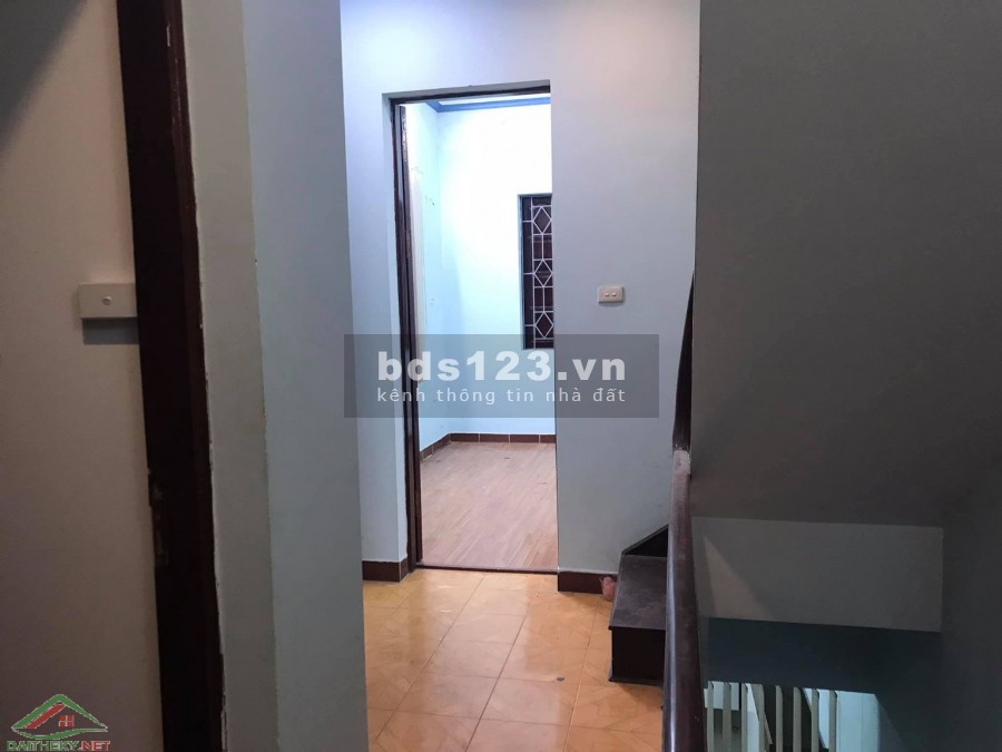Bán nhà 60 m2, 3 tầng, mặt tiền 5.5 m, phố Thụy Khuê, giá chỉ nhỉnh 4 tỷ, đáng mua.