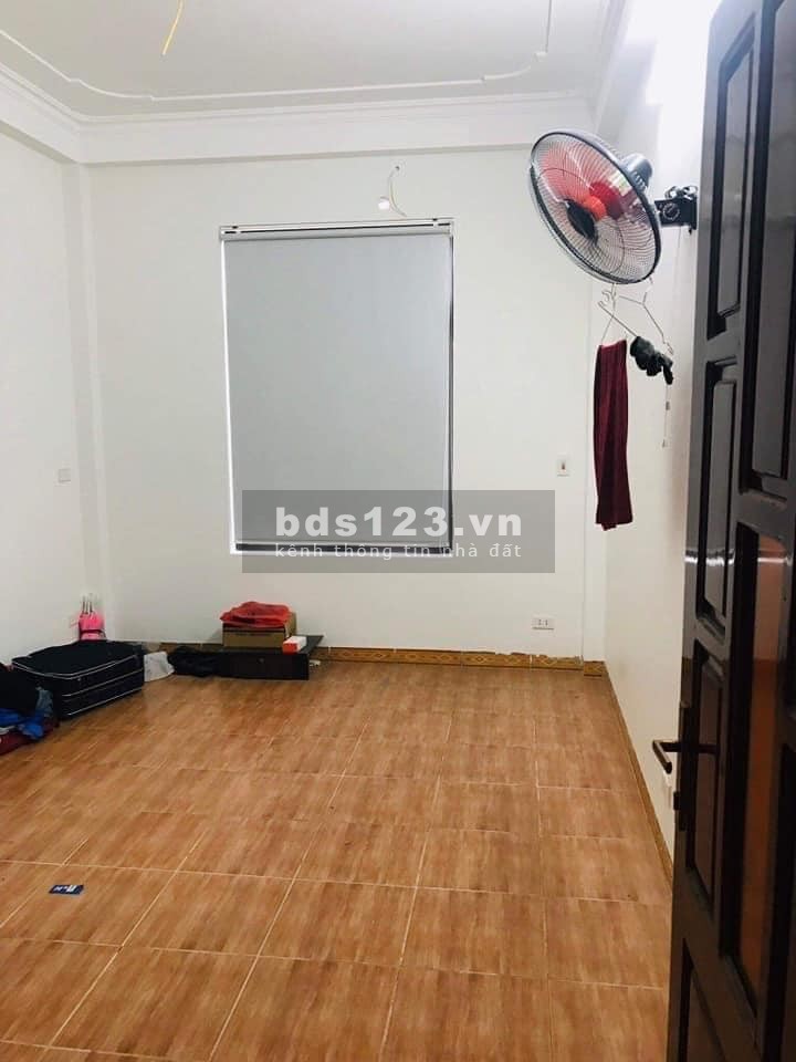 Triều Khúc 2 mặt tiền ô tô tránh KD ngày đêm, dt 50m2. Mt 3.5m. Giá 6.8 tỷ