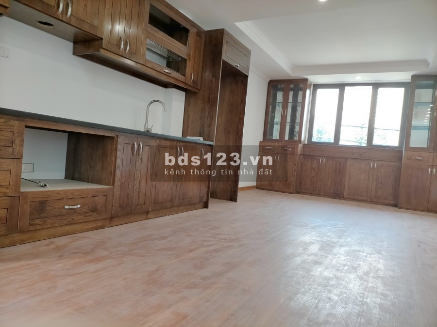 4 TỶ NHÀ MỚI TRUNG TÂM CẦU GIẤY, 30M2, 6 TẦNG, 3 NGỦ. LH: 0961139798