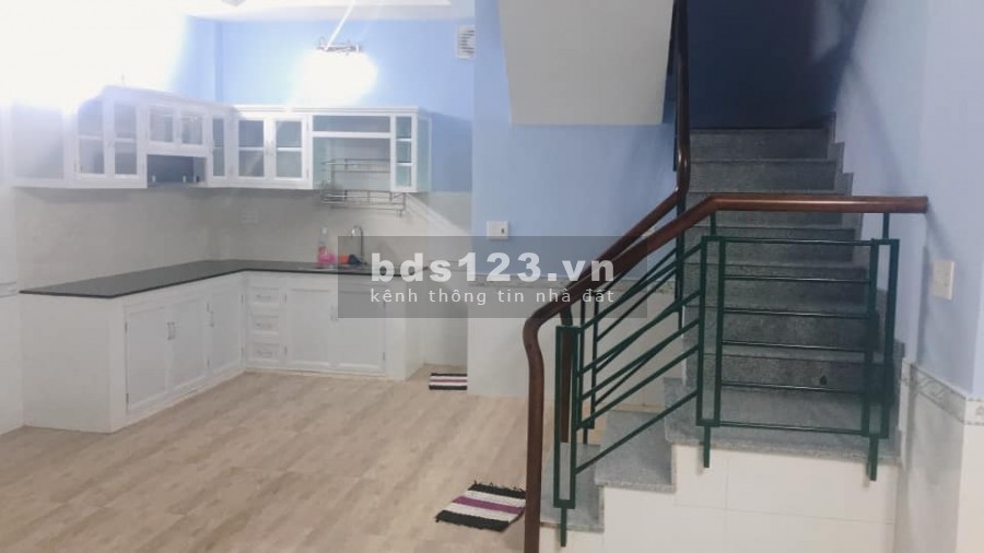 Bán Nhà Đường Lạc Long Quân Tân Bình Ngang 4m5 4 Tầng Giá Rẻ