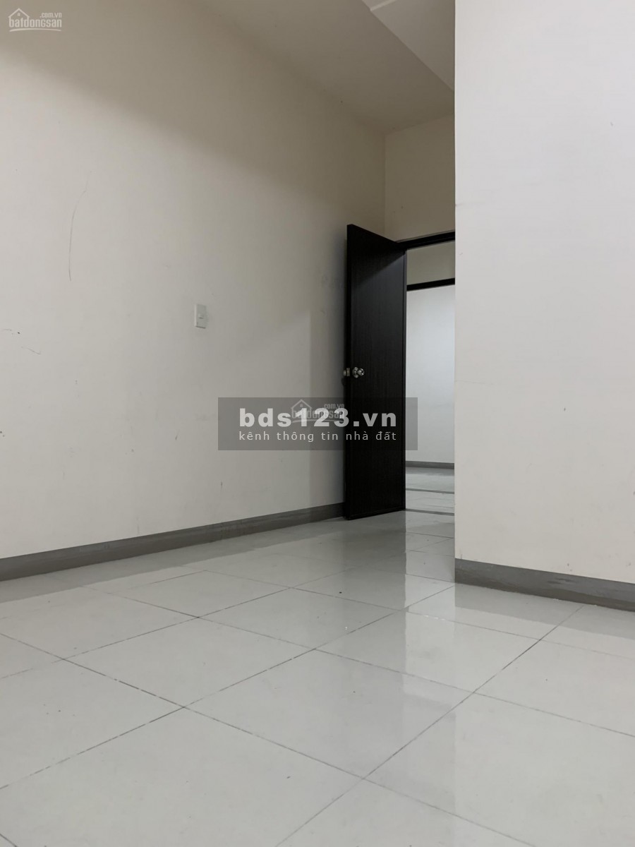 Sky 9 có căn hộ trống 62m2, 2 PN, đầy đủ nội thất, cần cho…