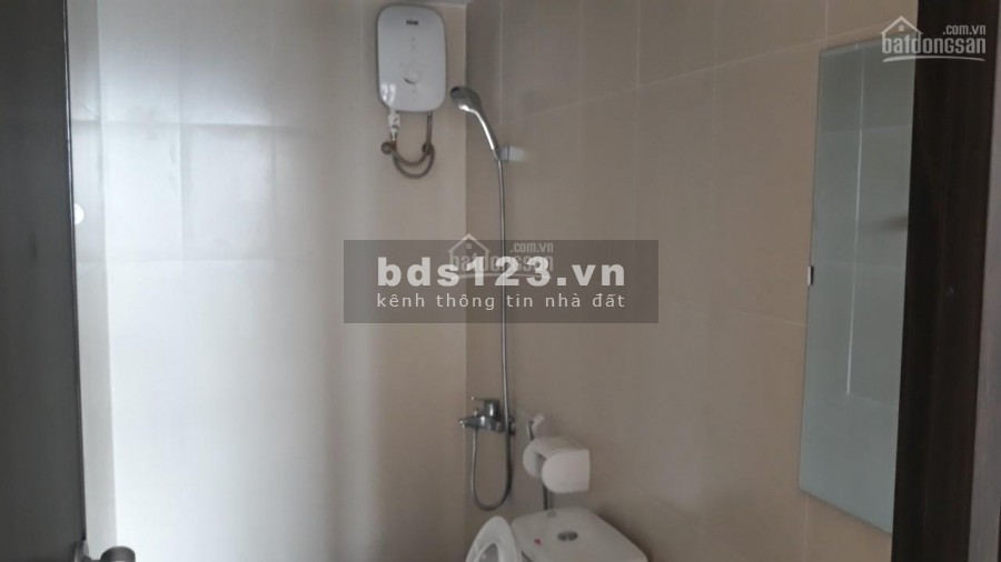 Cho thuê căn hộ tầng cao dtsd 65m2, 2 PN, có sẵn đồ cơ bản, cc Sky 9, giá 6.5 triệu/tháng