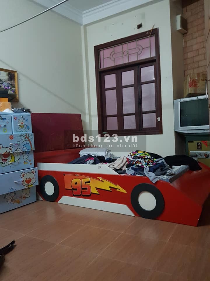 GIA ĐÌNH TÔI VỠ LỢ, CẦN BÁN NHÀ BẠCH MAI DT 50M2 GIÁ 4.8 TỶ