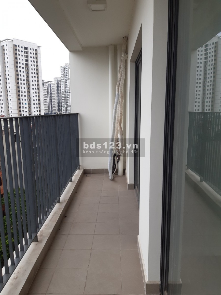 Chính chủ bán cắt lỗ căn hộ Kosmo Tây Hồ- 80m2- giá 3 tỷ 2 ( bao sang tên).