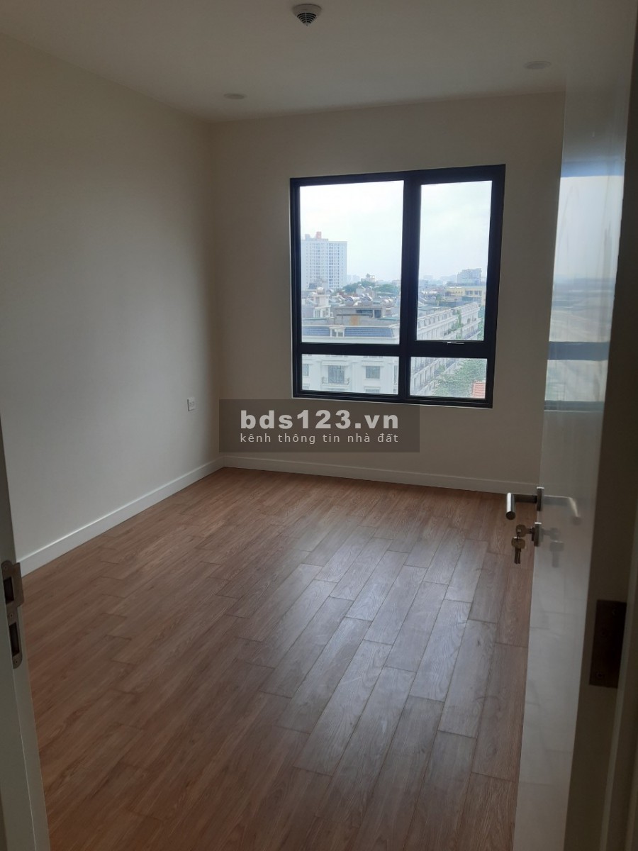 Chính chủ bán cắt lỗ căn hộ Kosmo Tây Hồ- 80m2- giá 3 tỷ 2 ( bao sang tên).
