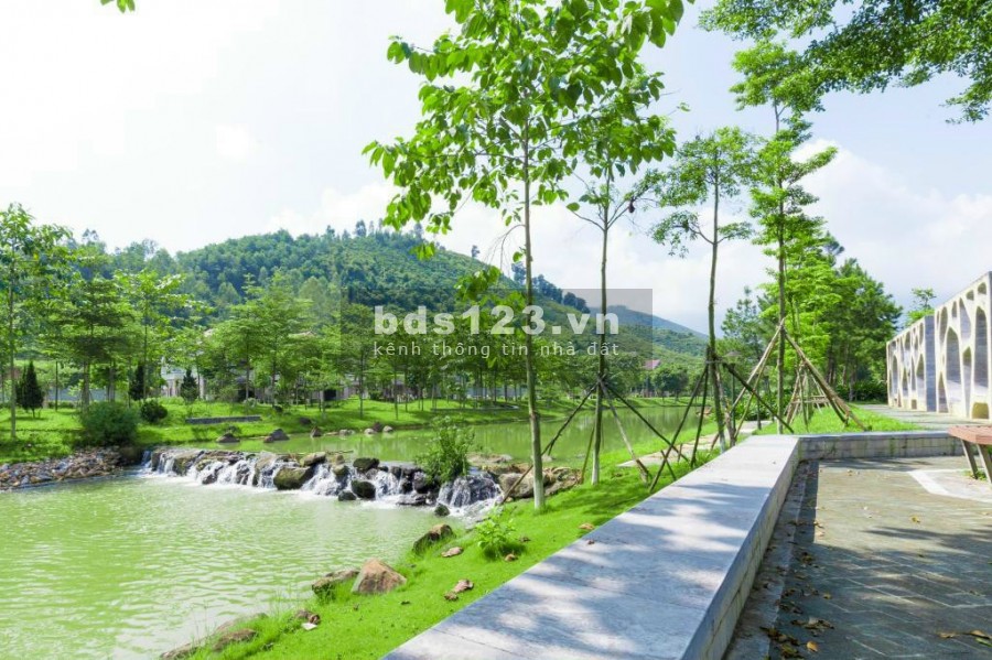 SIÊU SỐC, ĐƠN LẬP XANH VILLAS 1050M2, MẶT SUỐI, GẦN MAY SPA, TẶNG FULL NỘI THẤT XỊN GIÁ THỎA THUẬN