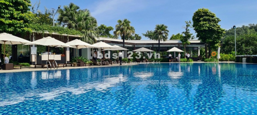VỠ NỢ, BÁN GẤP ĐƠN LẬP XANH VILLAS 980M2, LÔ GÓC, MẶT SUỐI, VIEW CÔNG VIÊN, GẦN BỂ BƠI GIÁ SỐC