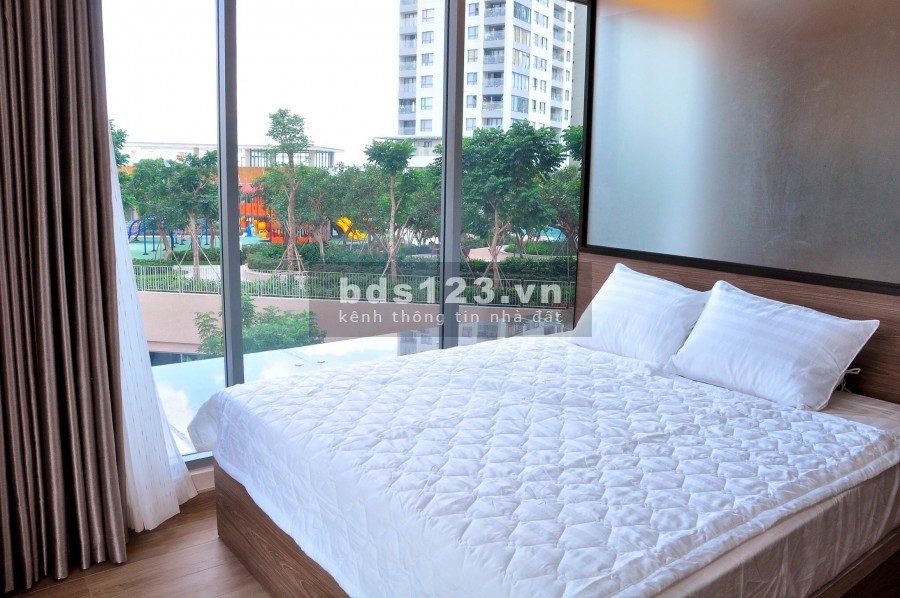 Bán Pool Villa Đảo Kim Cương Quận 2. DT 570m2, hồ bơi sân vườn, nội thất đẹp. LH 0934020014