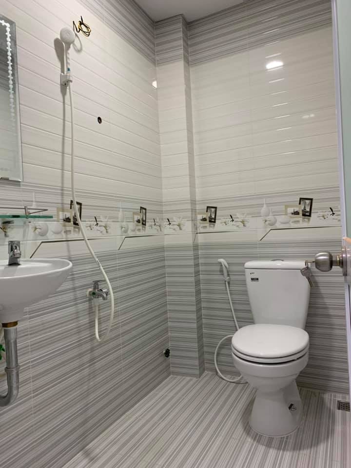 BÁN NHÀ 45m2 MẶT TIỀN 4,5m ĐƯỜNG TRẦN XUÂN SOẠN QUẬN 7 GIÁ 4,5 TỶ
