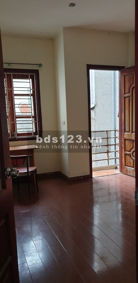 Nhà 40m2 X4 tầng số 5 ngõ 73 đông thiên