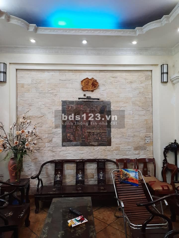 Bán Nhà Nguyễn Lương Bằng 55m x 5 Tầng Ngõ Thông, Gần Ô Tô, Giá 3.85 Tỷ. LH 0392028893.