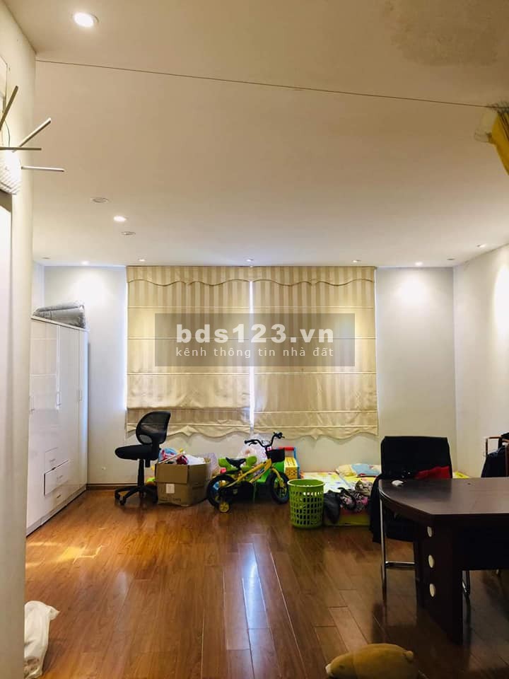 Bán Nhà Nguyễn Lương Bằng 55m x 5 Tầng Ngõ Thông, Gần Ô Tô, Giá 3.85 Tỷ. LH 0392028893.
