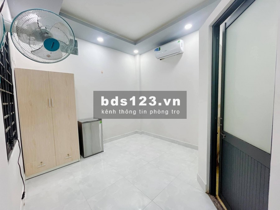 Phòng mới xây 18m2, gần ĐH Văn Lang, Phan Văn Trị tại số 116/46 Dương Quảng Hàm, P5, GV