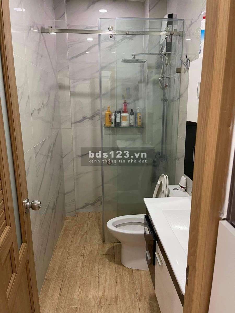 Bán nhà hẻm 108 Trần Văn Quang, 40m2, nhà mới dọn vào ở ngay