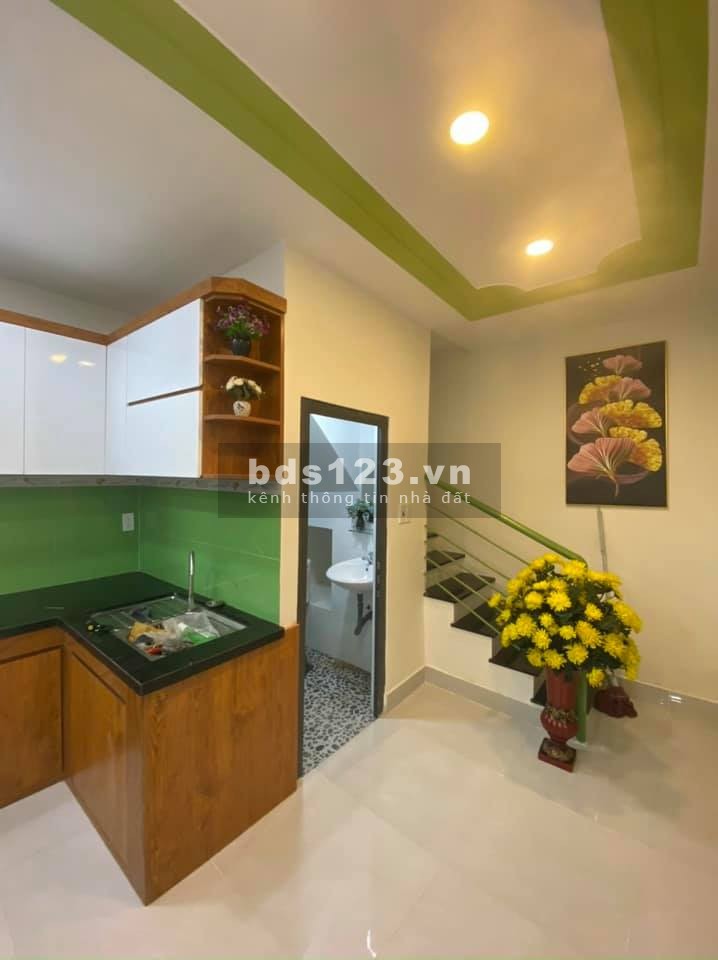 Bán nhanh căn nhà bên Hưng Long_Bình Chánh, SHR