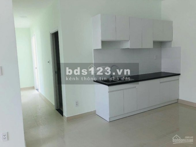 Căn hộ View hồ bơi 60m2 2PN 2WC giá 6.5 triệu. Ở ngay