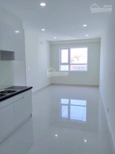 Căn hộ View hồ bơi 60m2 2PN 2WC giá 6.5 triệu. Ở ngay